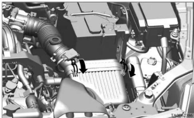 MITSUBISHI Endeavor (2010) - Air cleaner filter - 1