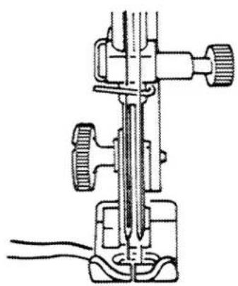 SINGER 4019 - Twin-Needle Stitching - 2