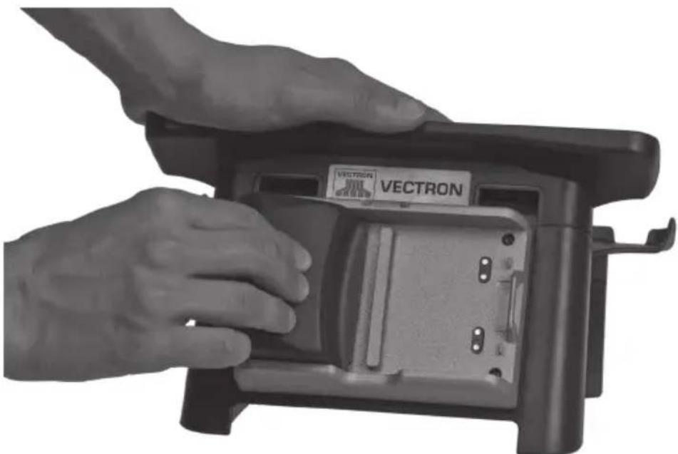 Vectron POS MobilePad - Akkus B40 in die MobilePad Lade- und Dockingstation einlegen und laden - 3