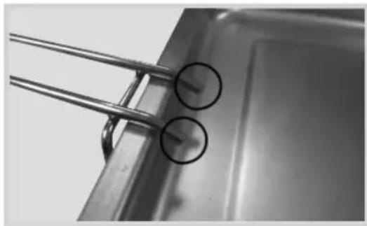 KORONA 57301 - Removing the baking tray/ grill rack - 3
