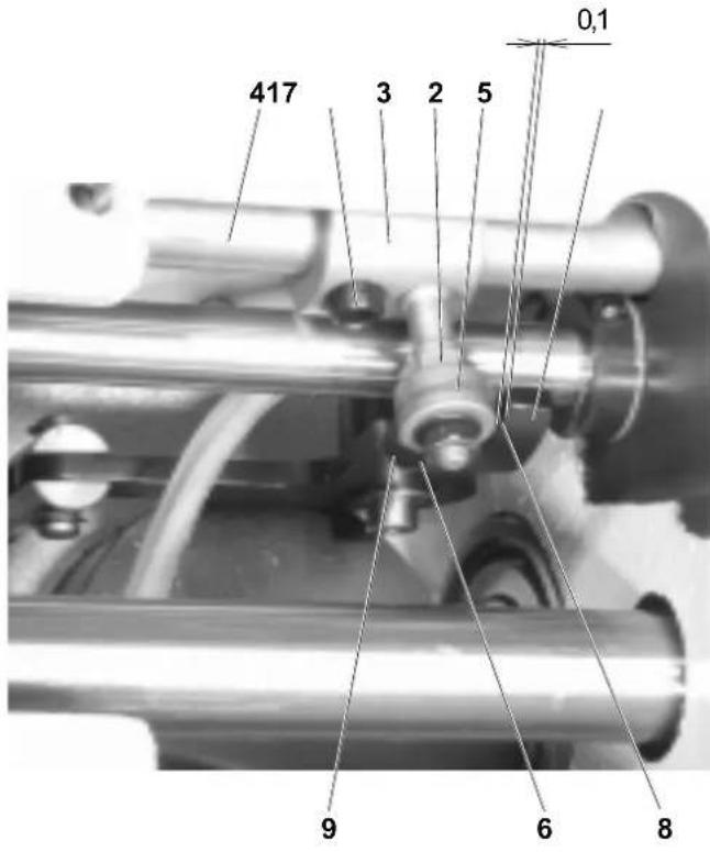 Dürkopp Adler 1230i - Setting the tension of the main and auxiliary tensioners - 1