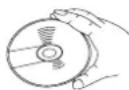 Durabrand CDA1366 - HANDLING THE COMPACT DISC - 3