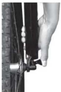 IDEAL Bump - Einbau eines Vorderrades mit Schnellspanner - 6