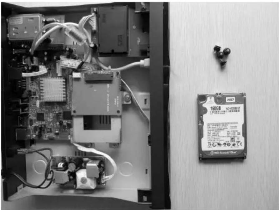 MEGASAT HD950 - Einbau einer internen Festplatte (2.5" Hard Disk Drive) - 1