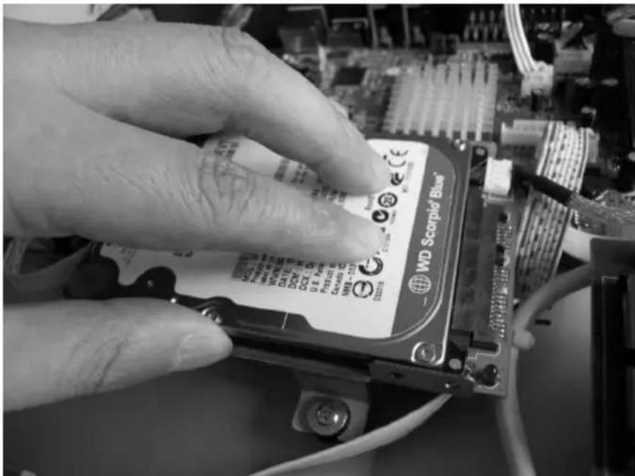 MEGASAT HD950 - Einbau einer internen Festplatte (2.5" Hard Disk Drive) - 2