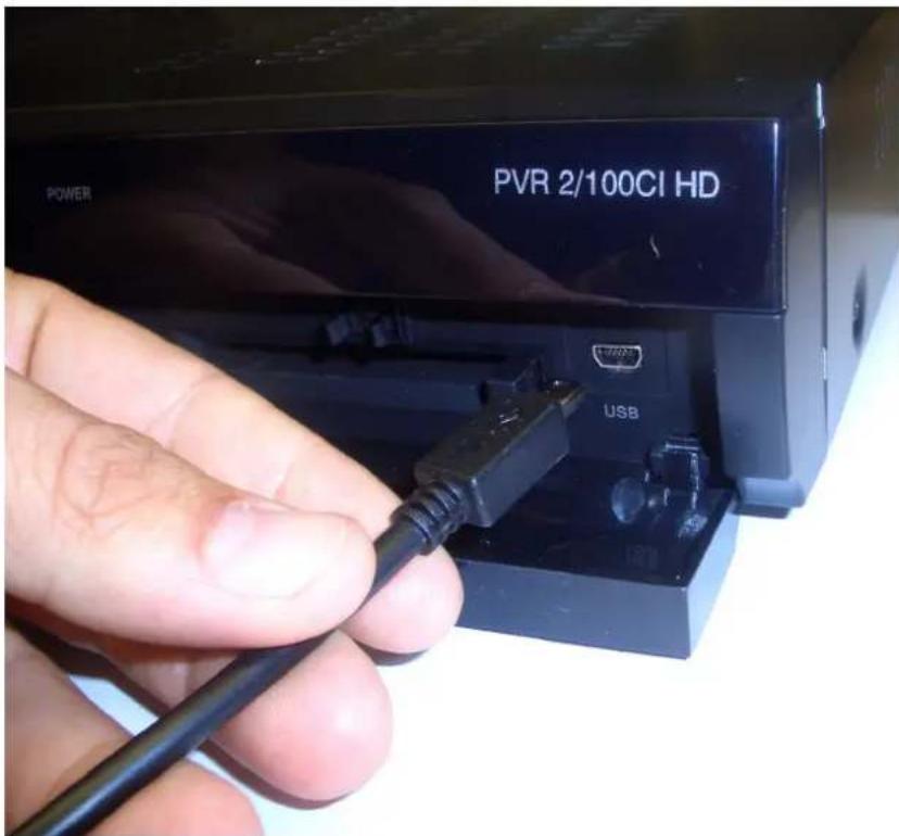 Comag PVR 2/100CI HD - Anschluss an einen PC/Notebook - 2