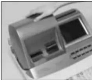 CASIO TE-7000S - Einsetzen der Journalstreifen-Papierrolle - 1