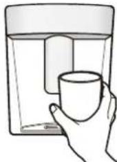 HAIER HBM-686WWD - Bevor Sie die Wasserzufuhr zum ersten Mal, zu entfernen und reinigen Sie den Wasserbehälter im Kühlraum befindet. - 4