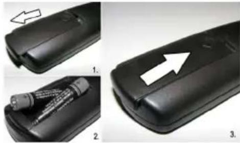 Luxor LX40BMS189T2 - Sätta in batterier i fjärrkontrollen - 1
