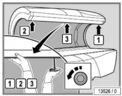 Soltron S-55 - Cleaning or replacing the interior lights - 1