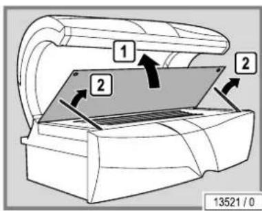 Soltron S-55 - Lift up the acrylic glass panel and remove the partition - 2