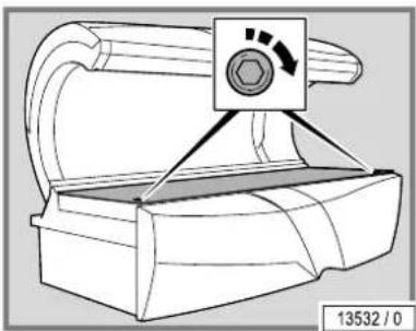 Soltron S-50 - Open the bed base - 3