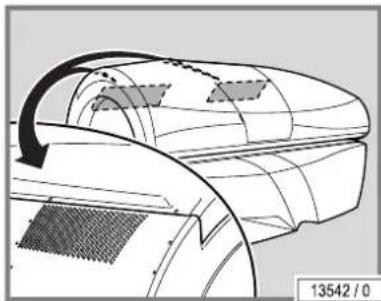 Soltron S-50 - Cleaning the air intake openings - 1