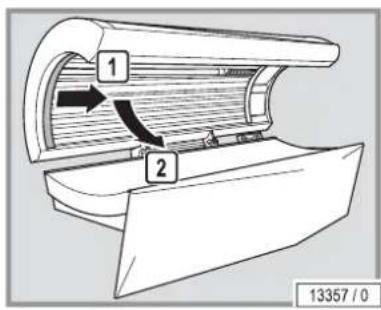 Soltron XXS-30 - Cleaning or replacing interior lighting - 2