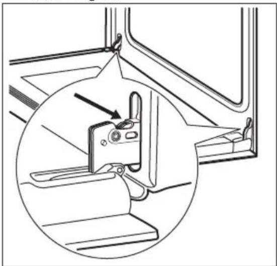 JUNO JB121D5 - Cleaning the oven door - 3