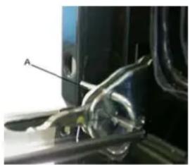 LOFRA RSG96MFT/CI - REMOVING AND FITTING THE OVEN DOOR - 2