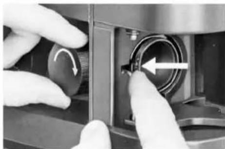 BAUER TR300 Automatic Duoplay - Objektiv herausnehmen und reinigen - 1