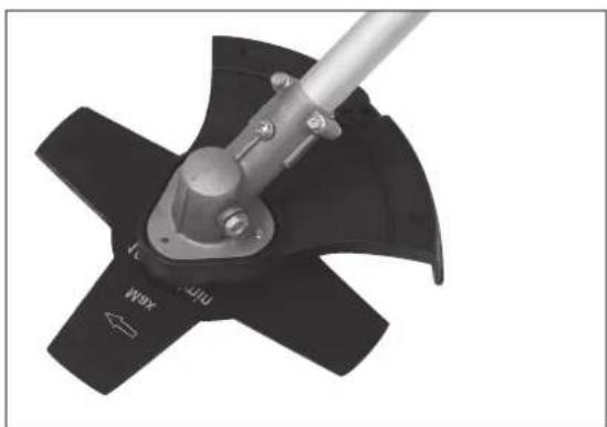 Cotech YT9071A - Attaching the brush cutter blade - 2