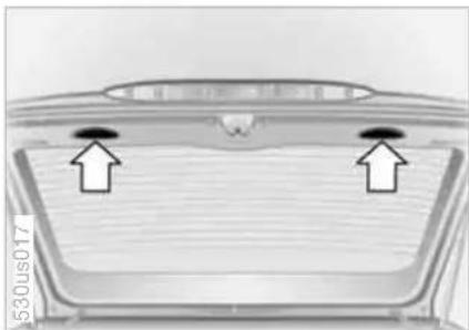 BMW X5 4.4i (2005) - Liftgate Tailgate - 1
