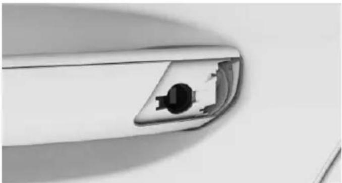 BMW 750Li xDrive (2015) - CAUTION - 3