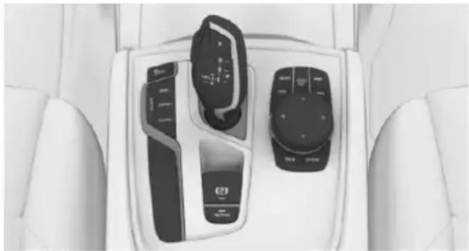 BMW 750Li xDrive (2015) - Overview - 1
