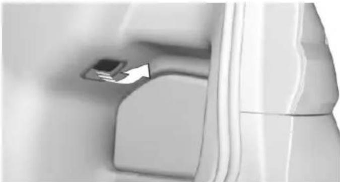 BMW 750Li xDrive (2015) - In the trunk - 1