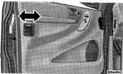 Chrysler Voyager (2001) - HINWEIS: - 1