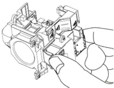 PANASONIC PT-EW630EL - Hinweise zum Ersetzen der Lampeneinheit - 1