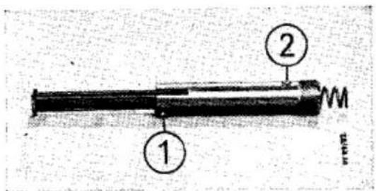 BAUER B5 - Ölfüllung für das Projektorwerk. - 2