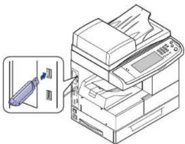 SAMSUNG MultiXpress 6555N - Einstecken eines USB-Speichergeräts - 4
