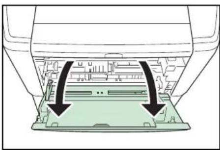 Triumph-Adler DC 6240L - Papier in die Universalzufuhr einlegen - 1