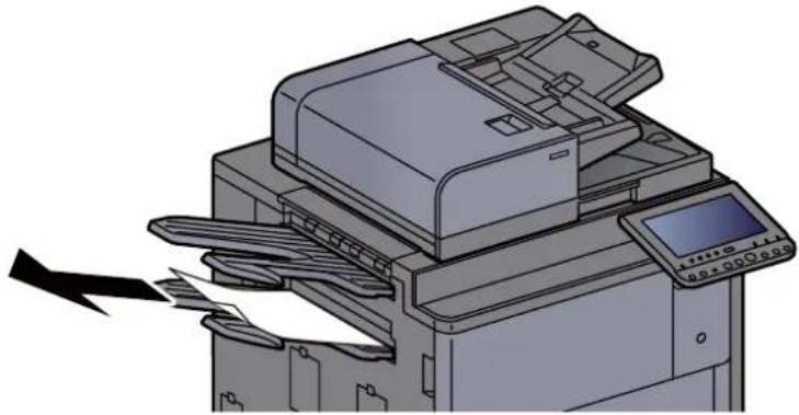 Triumph-Adler 8056i - Das gestaute Papier entfernen. - 1