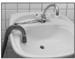 Exquisit WM 7214 - ANSCHLUSS AN DAS STROMNETZ - 4