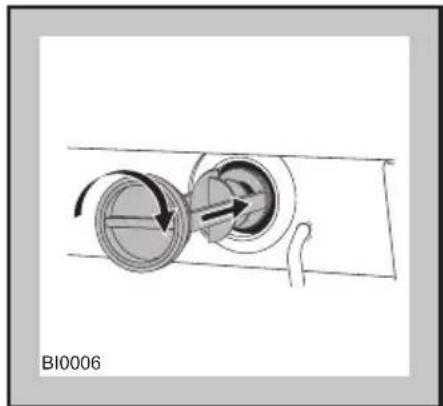 Juno Electrolux JWG14750W - Reinigung der Laugenpumpe - 6