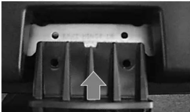 DAEWOO DLT-19L1 - Installation Gerätefuß - 2