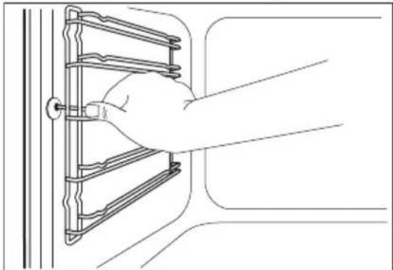 ELECTROLUX EBGL6XCN - Entfernen der Einhängegitter - 1