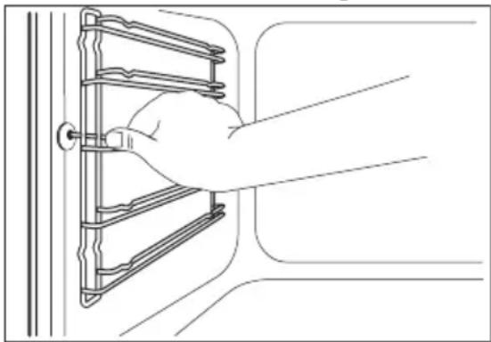 ELECTROLUX EBGL40XCN - Entfernen der Einhängegitter - 1