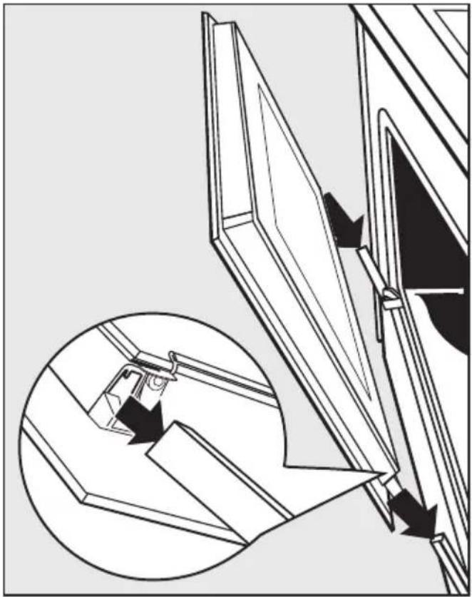 MIELE H 4270 BP - Gerätetür einsetzen - 1