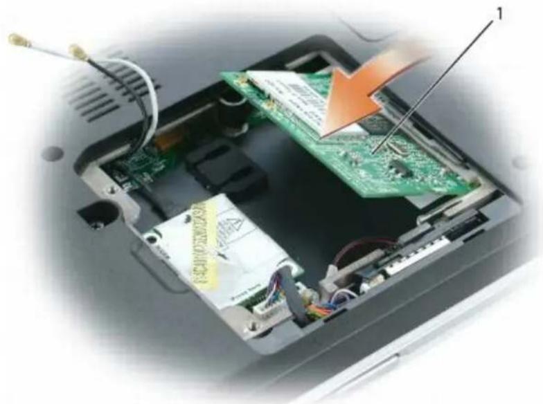 DELL XPS M140 - Replacing the Mini PCI Card - 1