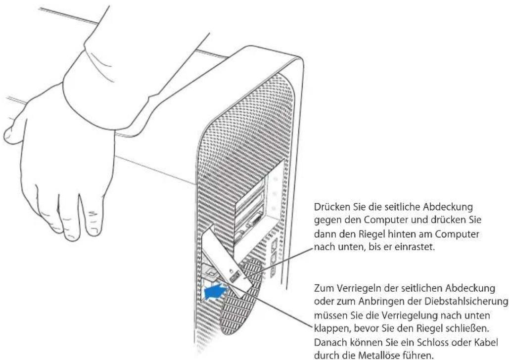 Drücken Sie die seitliche Abdeckung gegen den Computer und drücken Sie dann den Riegel hinten am Computer nach unten, bis er einrastet. Zum Verriegeln der seitlichen Abdeckung oder zum Anbringen der Diebstahlsicherung müssen Sie die Verriegelung nach unten klappen, bevor Sie den Riegel schließen. Danach können Sie ein Schloss oder Kabel durch die Metallöse führen.