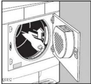 ZANKER BKX6040 - Reinigung der Flusensiebe - 2
