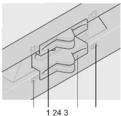 Adria Aviva 350 (2012) - Damage to refrigerator door - 1