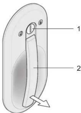 Adria Alpina 763 (2012) - Opening / closing the door from the outside - 1