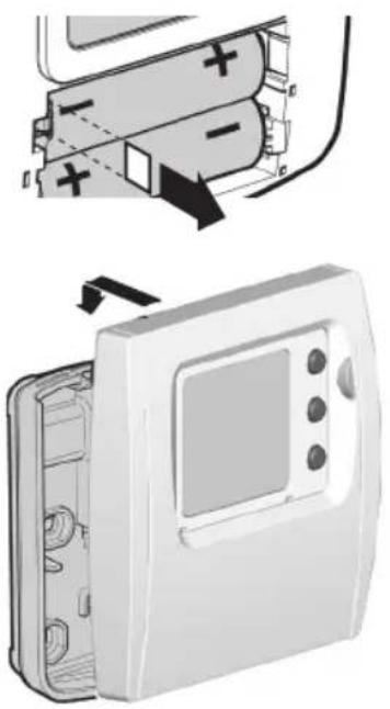 HONEYWELL Homexpert THR840DBG - Batterien aktivieren und Thermostat montieren - 1
