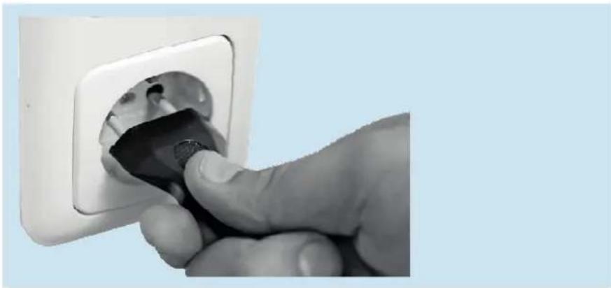 W6 N 9000 QPL - Lebensgefahr durch einen elektrischen Schlag - 2