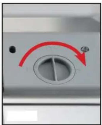 Stirling W60B2A411B - Filling the rinse aid dispenser - 3