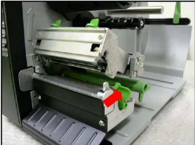 Kroy K4730 - Loading Fan-fold Labels - 1