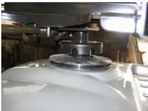 Lecson HS-898 - B.6 Höhenverstellung des Sitzes (Abb. 6 bis 7 a) - 1
