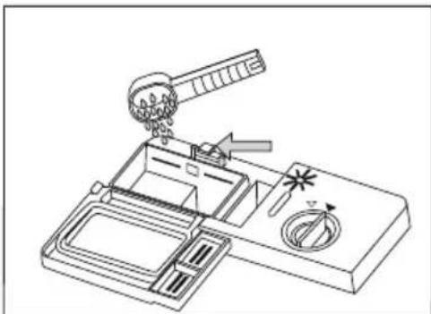 MEDION MD 37107 - Reiniger einfüllen - 2