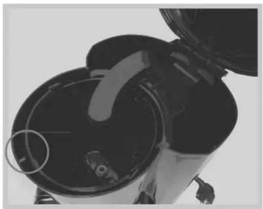 KORONA 10113 - Inserting the filter holder - 2